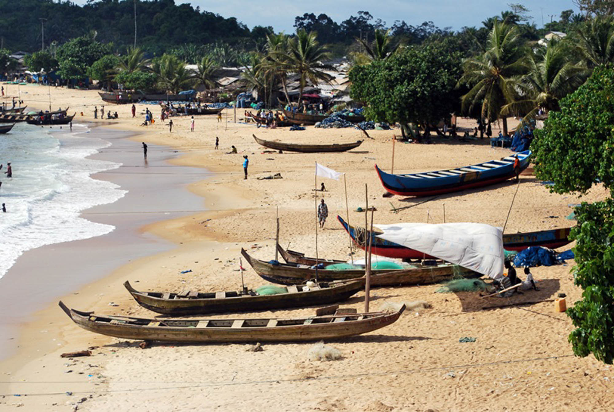 Ghana, Miemia beach- copyright goldcoast.be.jpg