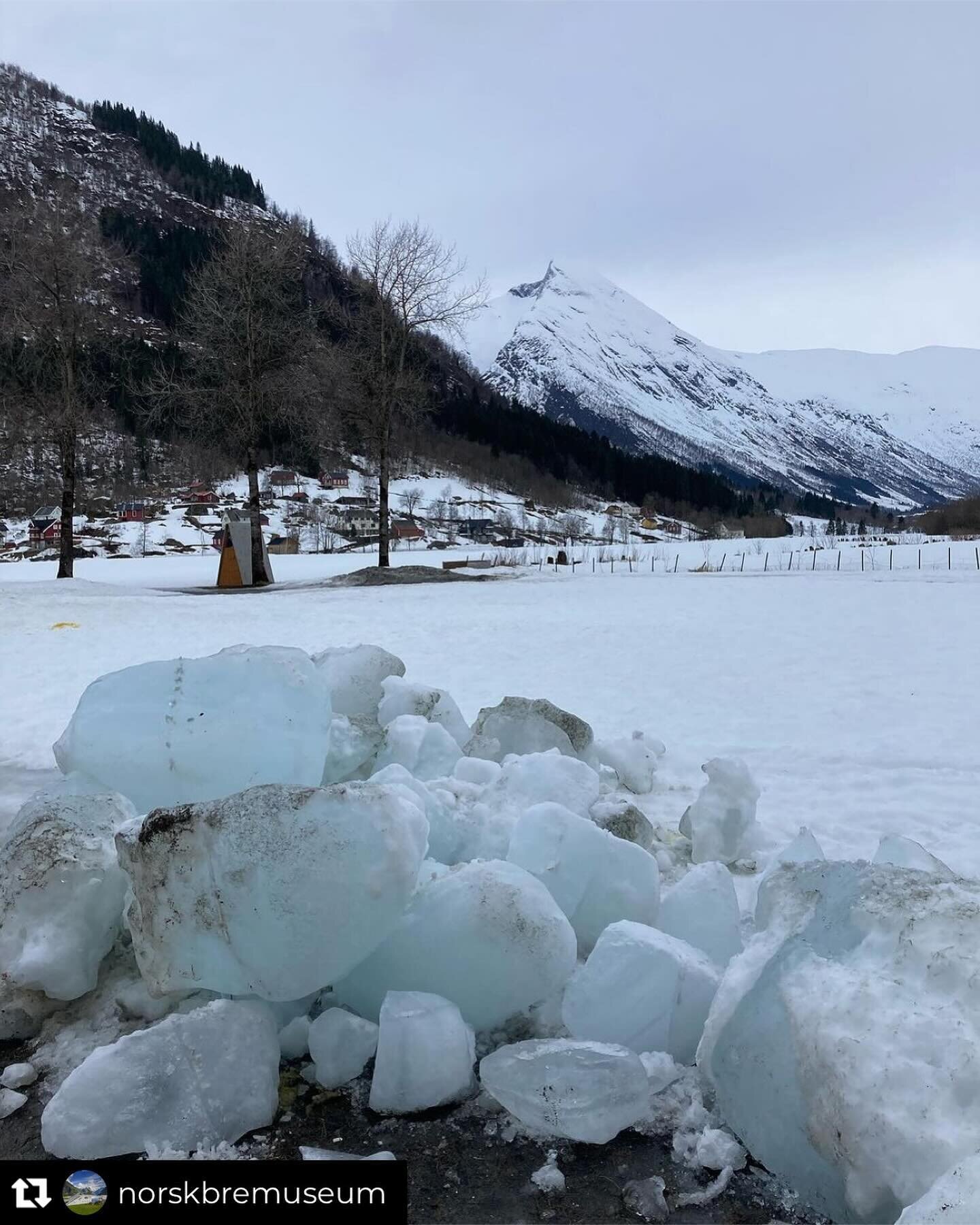 Ice delivery! 😄🧊🍦Several hundred years old glacier ice is ready for our exhibition this season. The ice comes from the steep icefall of Supphellebreen glacier, which is collected by two of the local farmers and delivered at our &ldquo;door step&rd