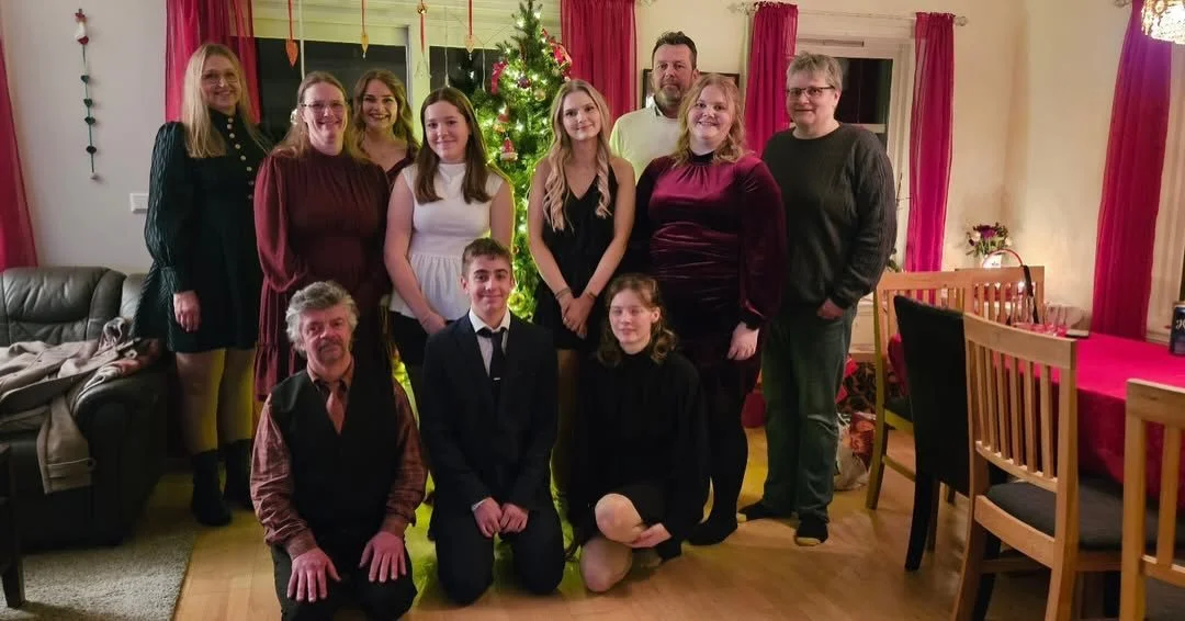 Repost from @boyumcamping
&bull;
Alle oss p&aring; B&oslash;yum Camping vil ynskje v&aring;re gjester og bes&oslash;kjande godt nytt &aring;r og velkomen til oss i 2026!

All of us at B&oslash;yum Camping wish our guests and visitors a happy new year