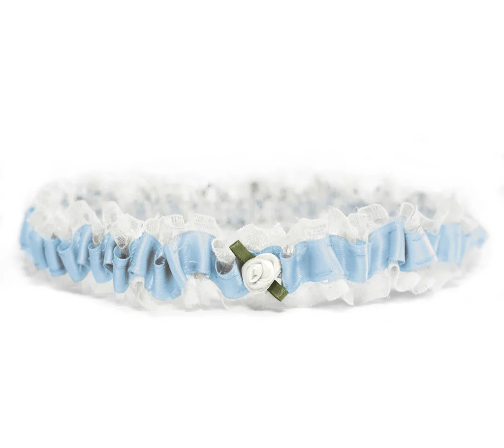 The Crafty Hen Garter Making 3.jpg