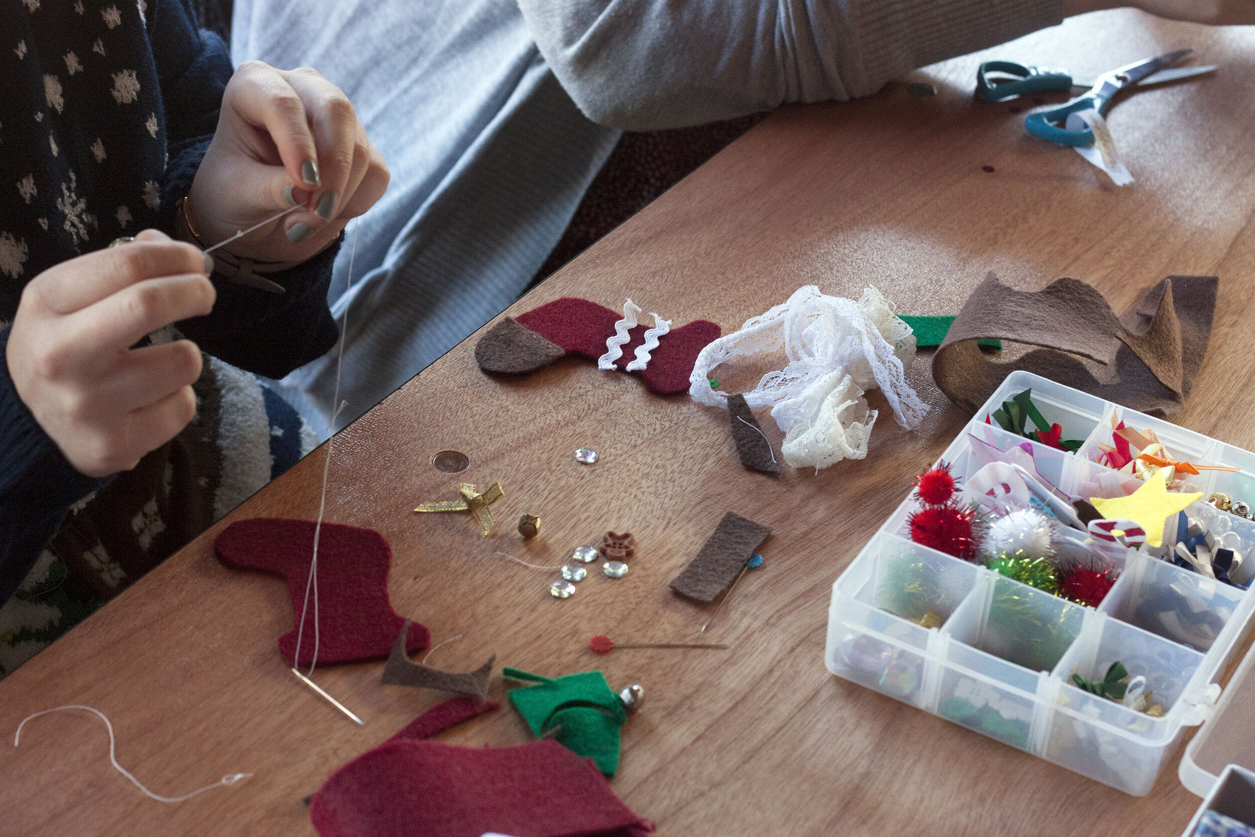 CHRISTMAS DECORATION MAKING team building day SOMERSET.jpg