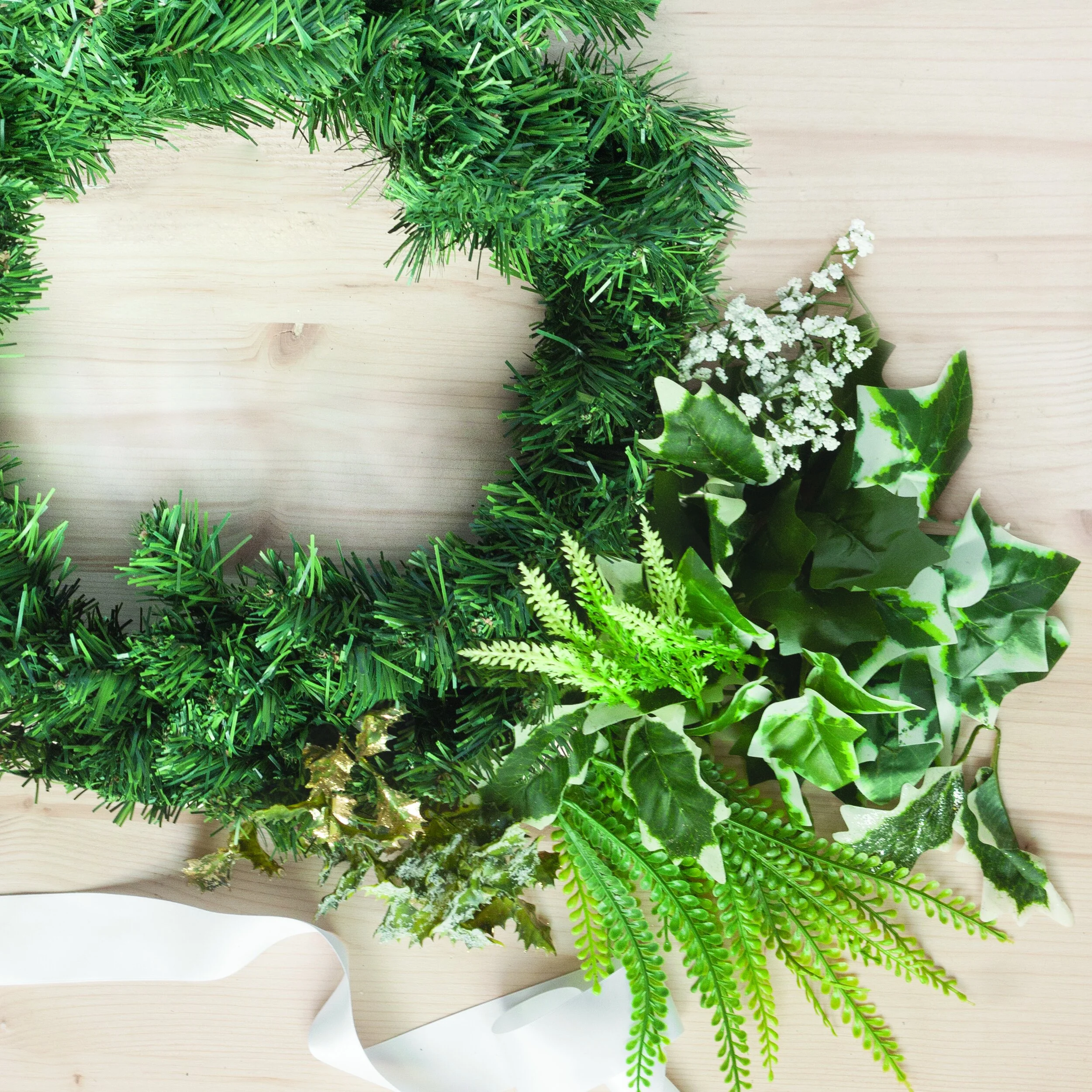 Foliage Wreath Kit.jpg