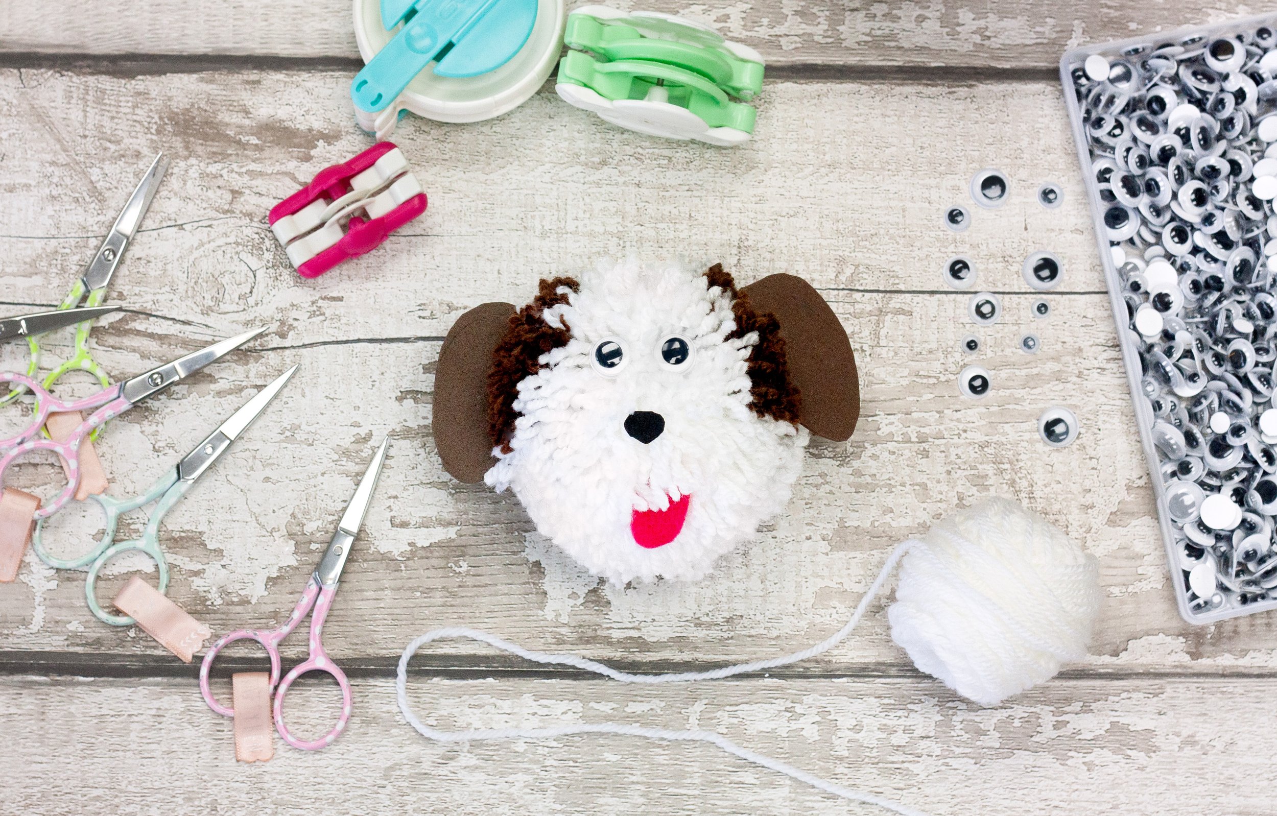 POM POM ANIMAL DOG WORKSHOP THE CRAFTY HEN.jpg