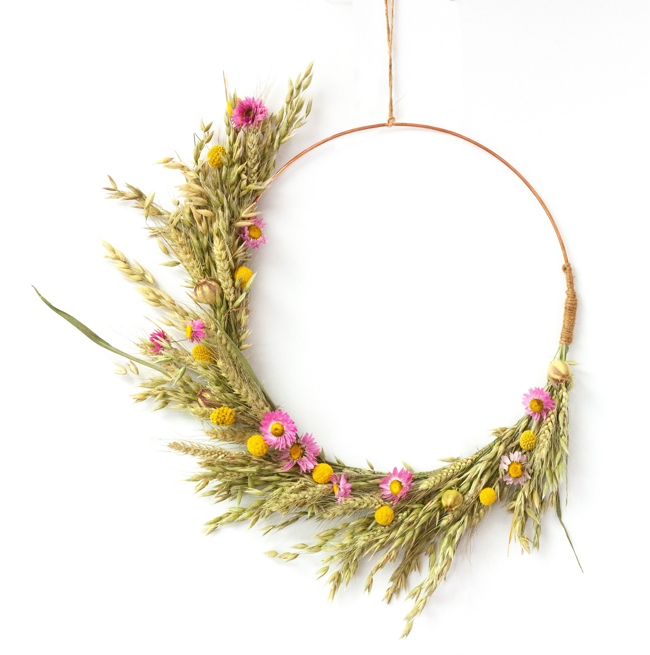 Spring Wreath Crafty Hen.jpg