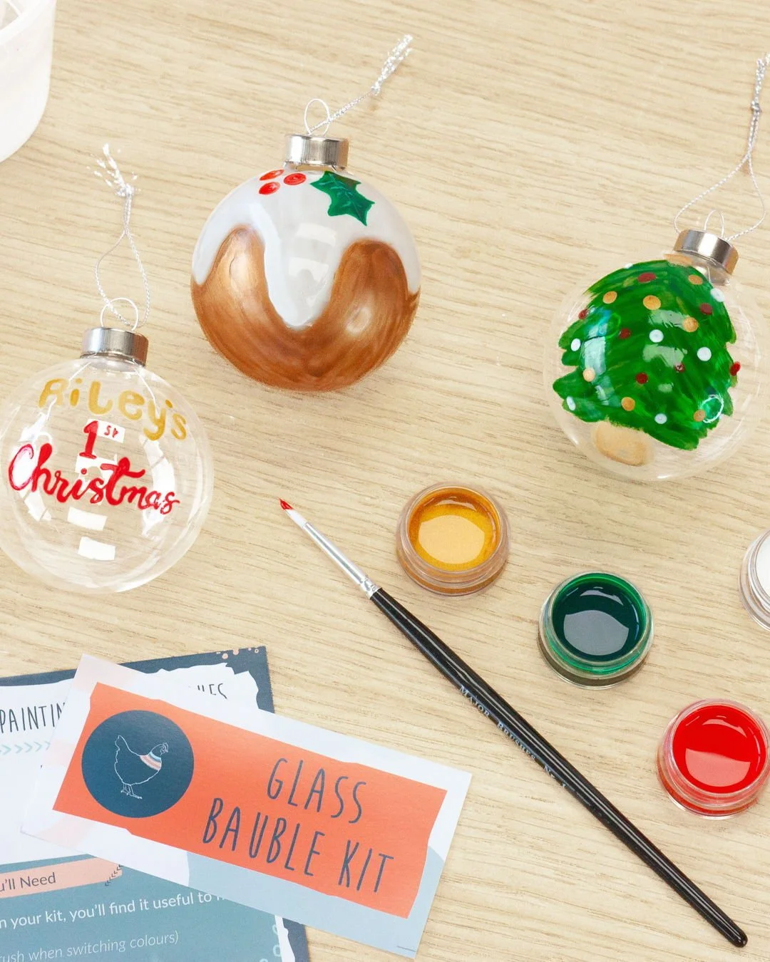 Christmas craft boxes sent to your door 🎄 ✨

From glass baubles to crackers to wreaths! We have a wide range of DIY festive craft kits to get everyone in the festive mood, whether you want to make them in the lead up to Christmas or want to gift the
