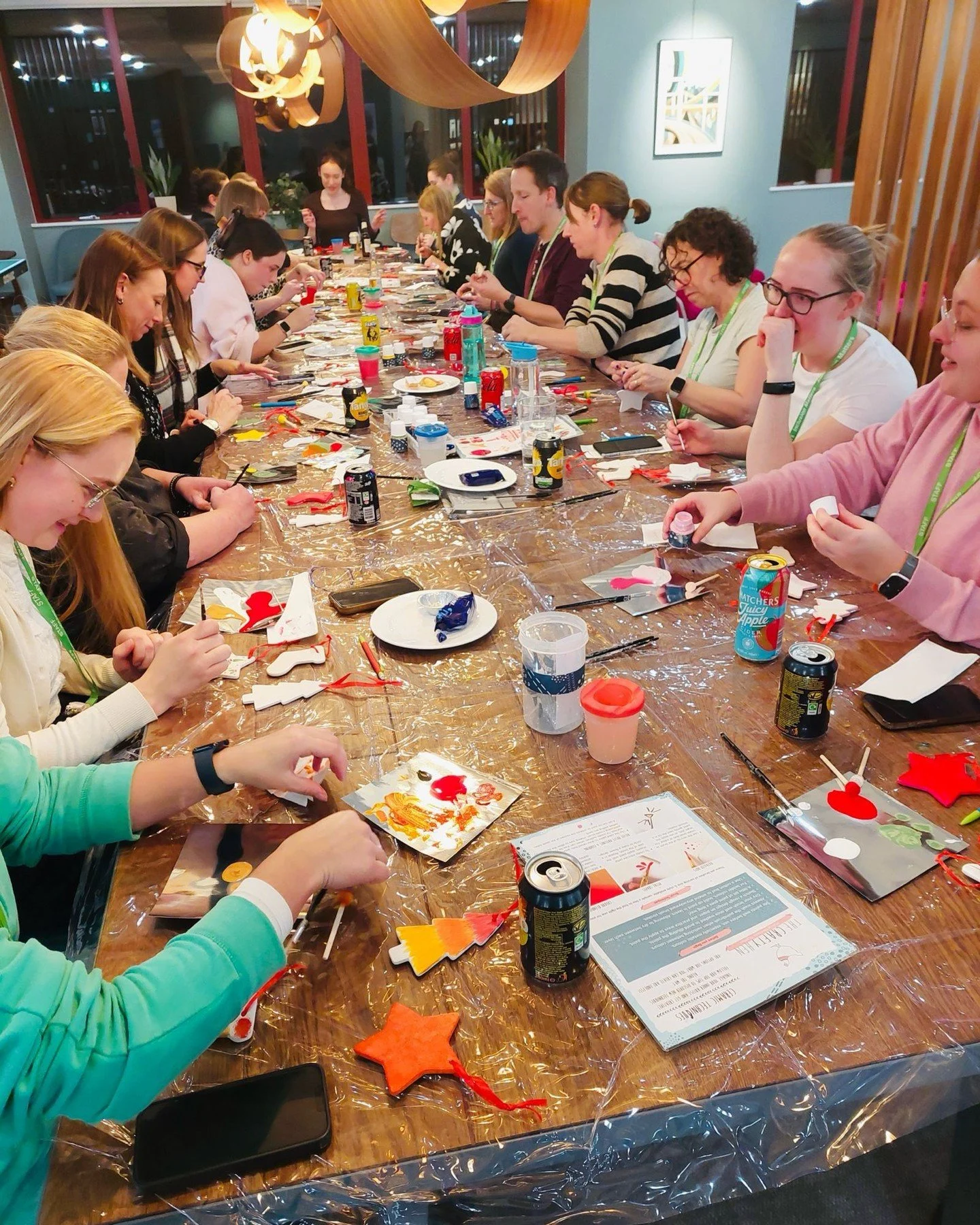 Who has a team Christmas crafty party coming up with us? 🙌🎄

We&rsquo;re loving these snaps from a ceramic decoration painting workshop that we hosted in Taunton recently!
We arrived at their offices just after 5pm for some post-work painting 🎨

W