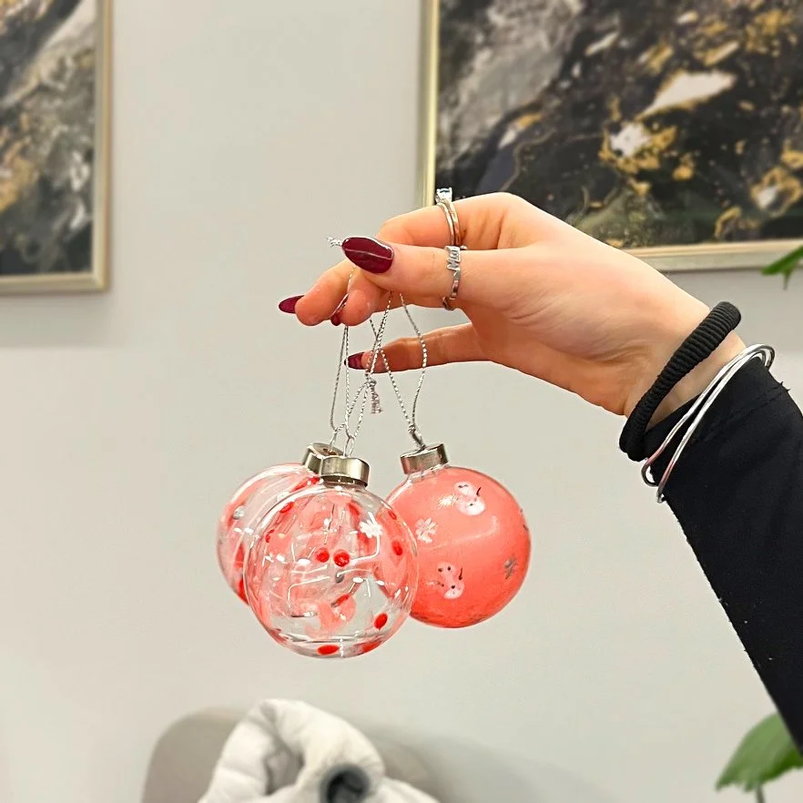 Glass bauble making workshop edinburgh the crafty hen.jpeg