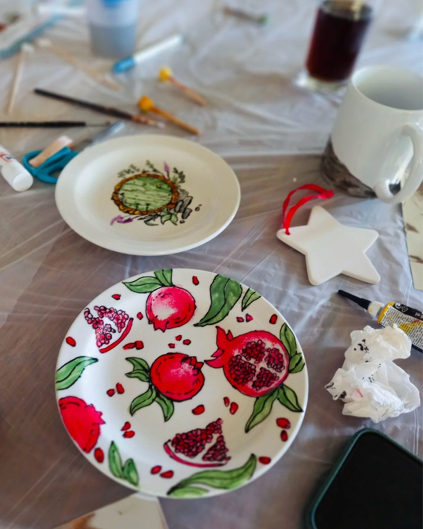 We&rsquo;re in AWE of your glorious ceramic painting designs!🤩 
Treat yourself to some art and swipe to see a selection of lovely ceramics painted during our crafty parties in 2025 ✨

Fancy painting your very own trio of ceramics? 
Comment 'Painting