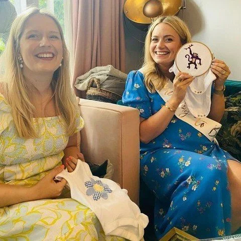 Create something truly special at your baby shower 💕

From patchwork parties to baby grow customisation and baby mobile sessions and plenty more to choose from! Our crafty baby shower workshops are the perfect way to celebrate, giving guests the cha