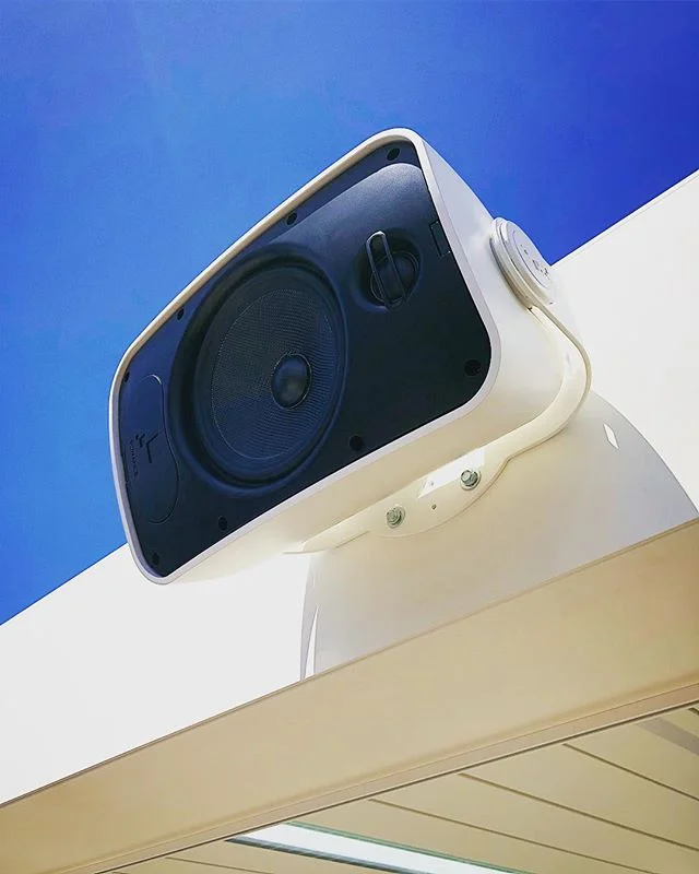#savantsystems #sonancespeakers #sonance #rensonoutdoor #customintegration #lutron #ipaudio #smarthome #caribbean