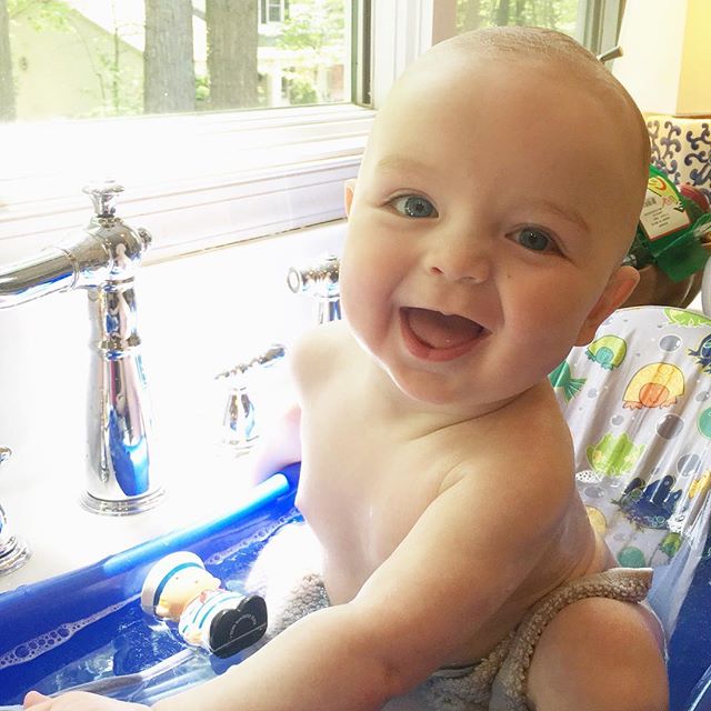 6 months of JOY with this (not so little) dude! We love you Blaisey poo! 🛁👶🏼💙 #6months #babylove #bathtime #blaisematthew