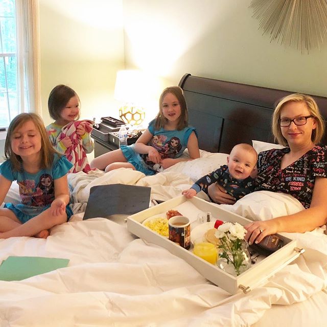 #tbt to that time I was just trying to live my best $7.88 Walmart nightgown life, and this crew descended on me 💜💜💜💙 #mothersday #theyateallmyfood #breakfastinbed #theirbreakfastnotmine #walmartnightgownftw