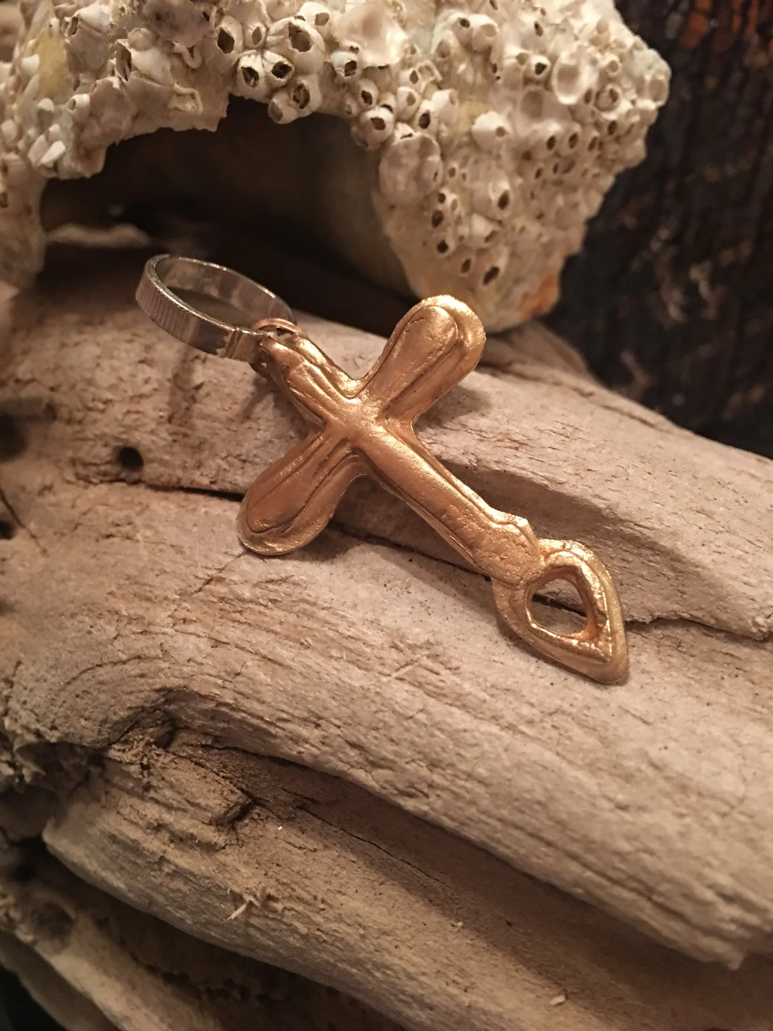 Milagro Cross Pendant
