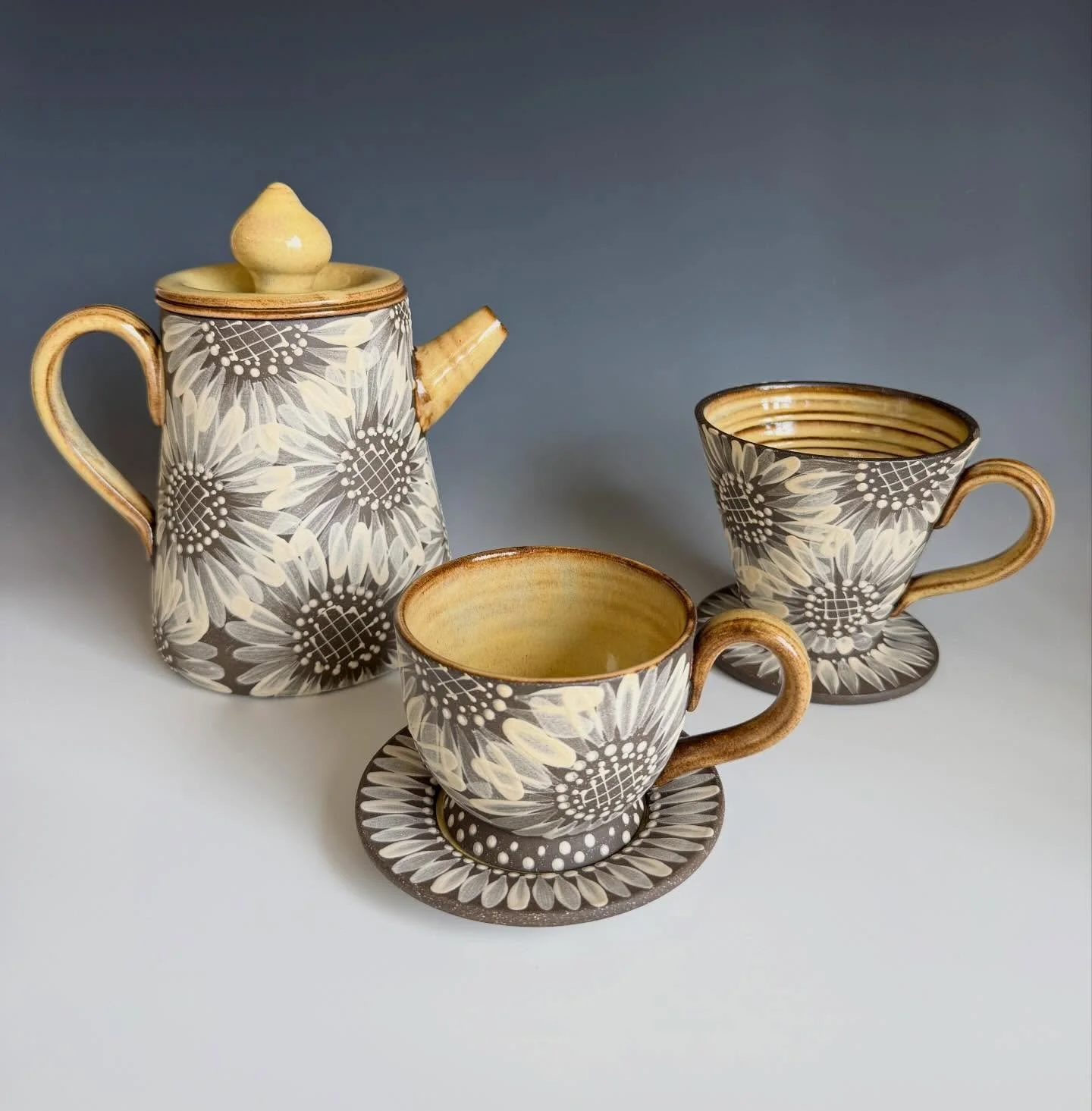 Lately I&rsquo;ve been finding so much joy in this set. I created it in stages during class with my students, and now it&rsquo;s become part of my quiet studio routine. There&rsquo;s something so grounding about taking a slow afternoon pause with a p