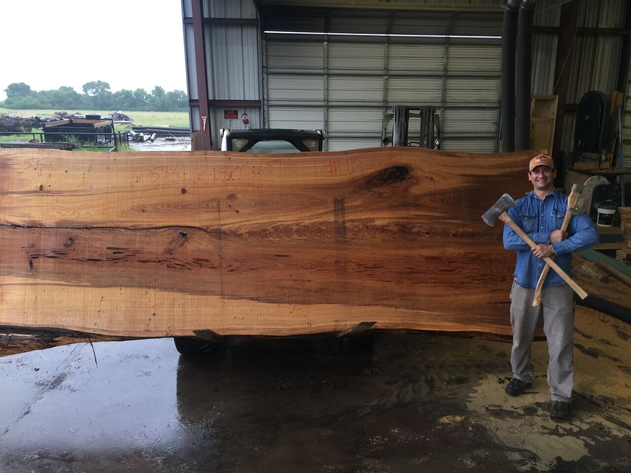        try{if (typeof(lpcurruser) == 'undefined') lpcurruser = ''; if (document.getElementById('lpcurruserelt') && document.getElementById('lpcurruserelt').value != '') { lpcurruser = document.getElementById('lpcurruserelt').value; document.getElemen