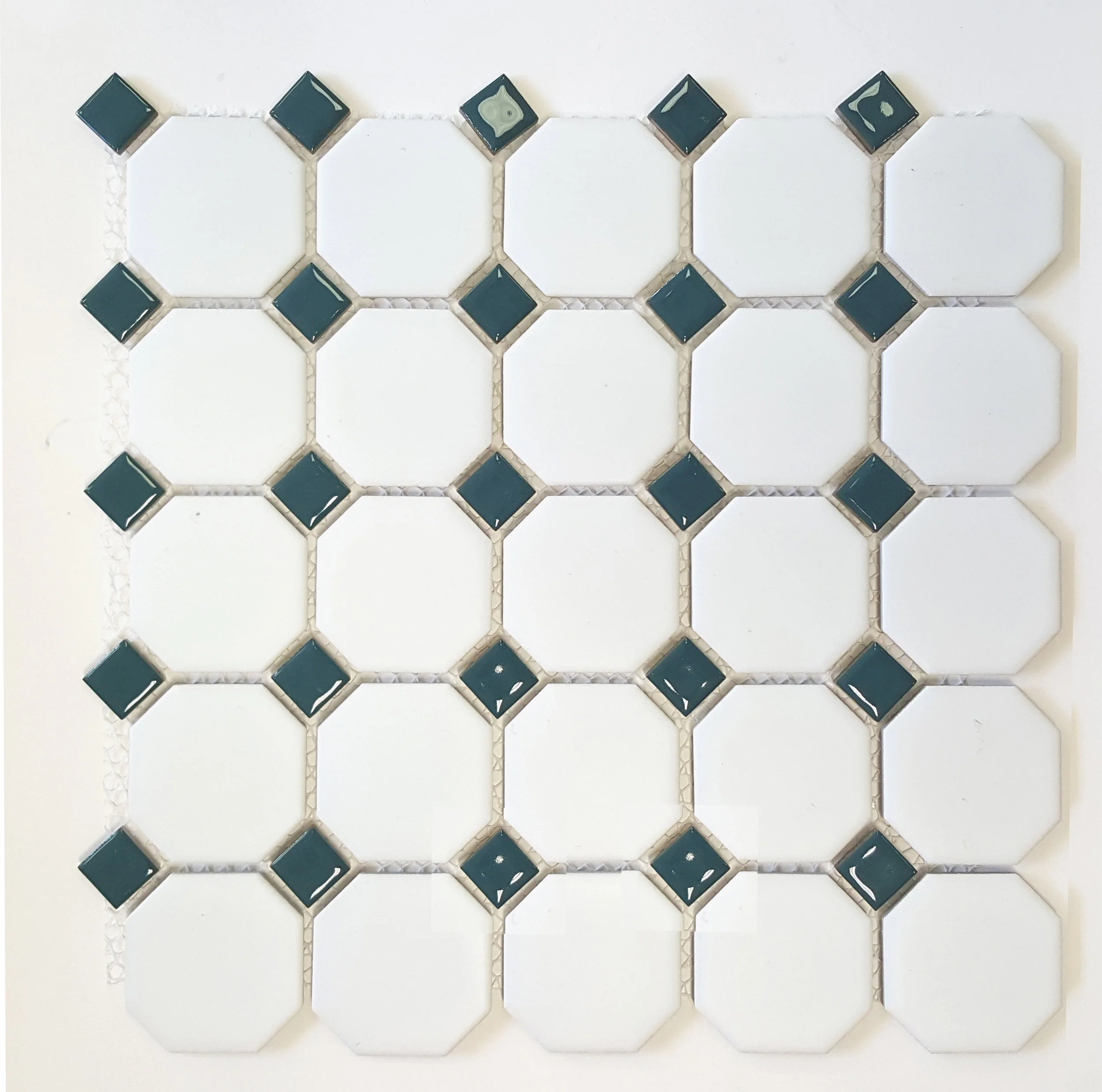 OCT-519 Octagon 2-1/4" Matte White w/ Shiny Teal Dot