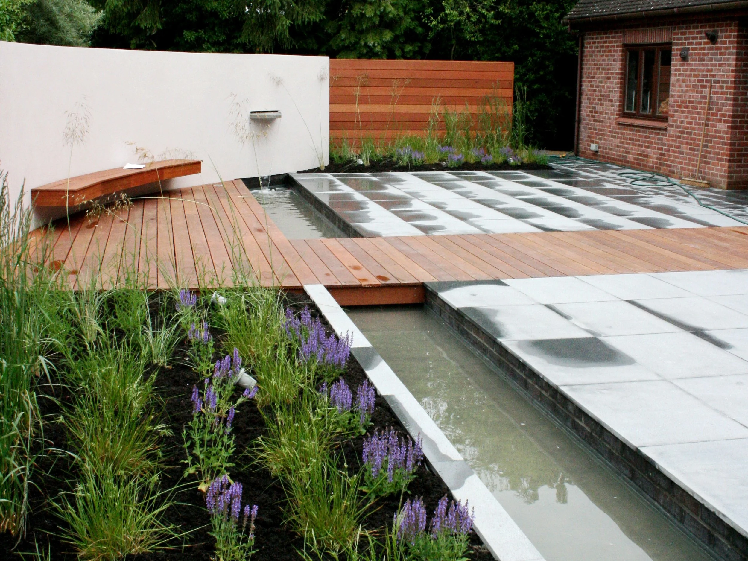 Landscape Design Rill Water Rill Garden | Cambridge — SUPERNATURE GARDEN