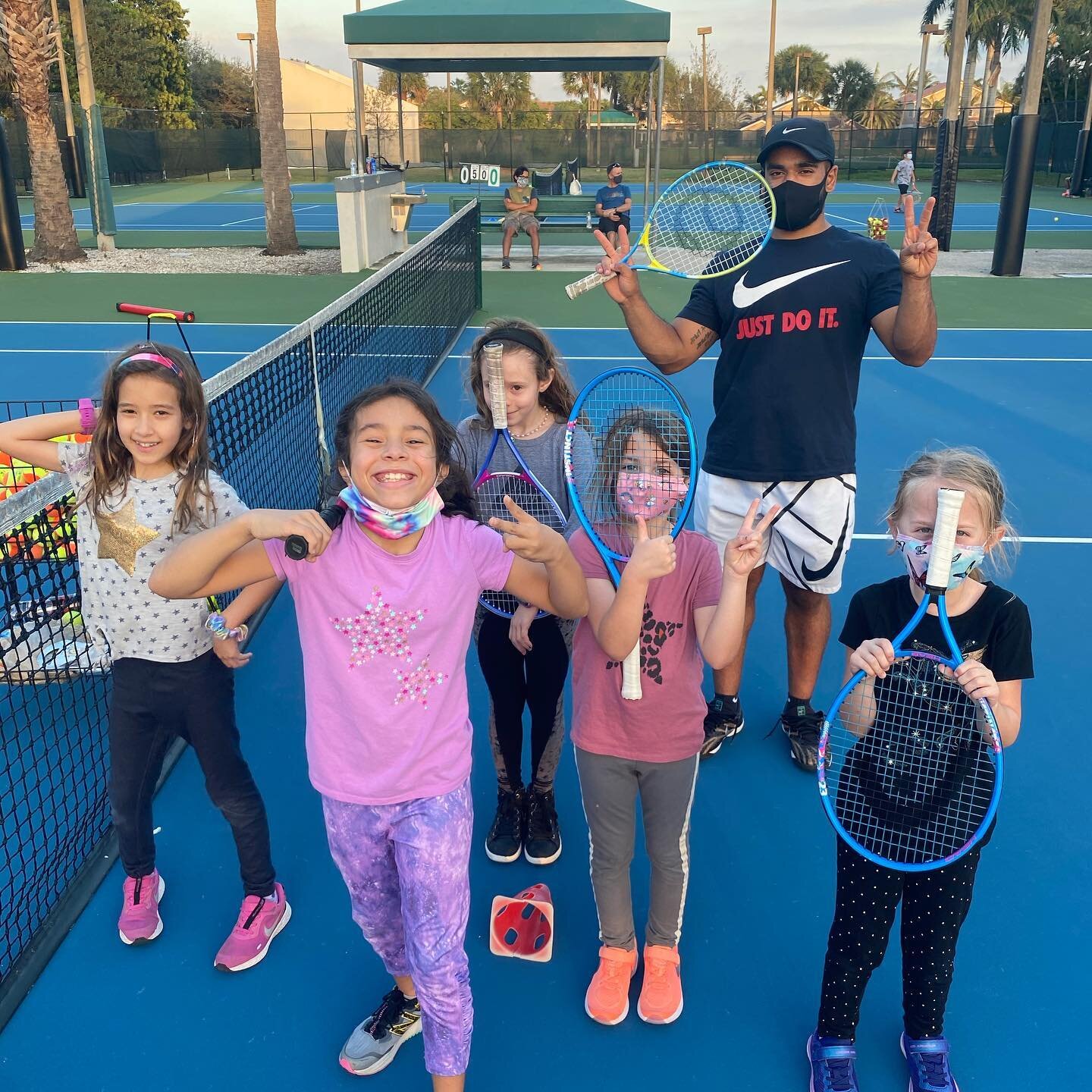 The 🔑 is the balance between making it fun and challenging for our athletes!🎾
.
.
.

#Tennis #Tennisball #Tenniscourt #Tennisplayer #netgeneration #Healthy #Exercise #Training #Tennislife #Tennistime #Tennismatch #afterschool
#Tennisteam #Tennisclu