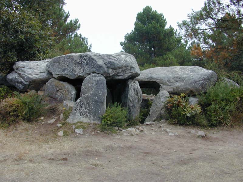neolithic-architecture-megalithic-tomb-mane.jpg