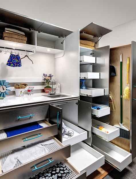 image © closetworks