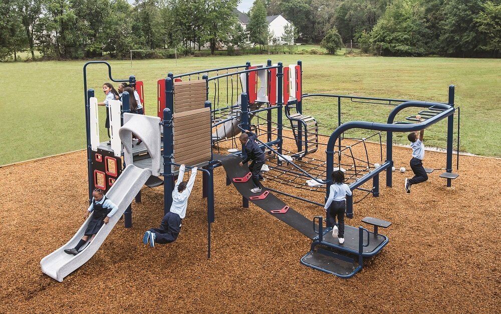 #architecturalproject Smart Play&reg; Venti&reg; by @playlsi
20 exciting activities into its compact size. Nets, slides, belts and climbers provide challenges that promote physical development and strategic thinking, while also creating hangouts wher