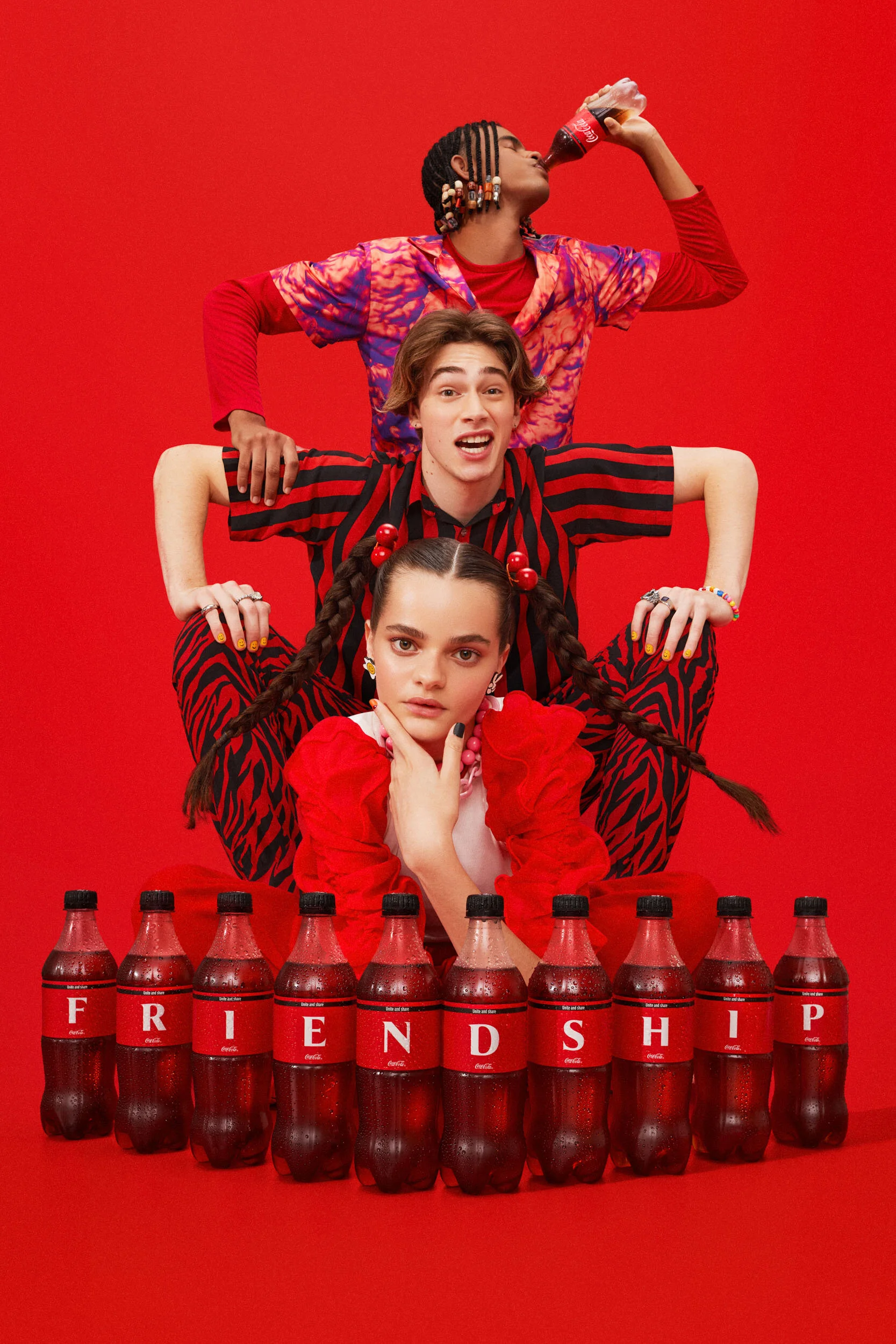 AltRetouch_CocaCola_Friendship.jpeg