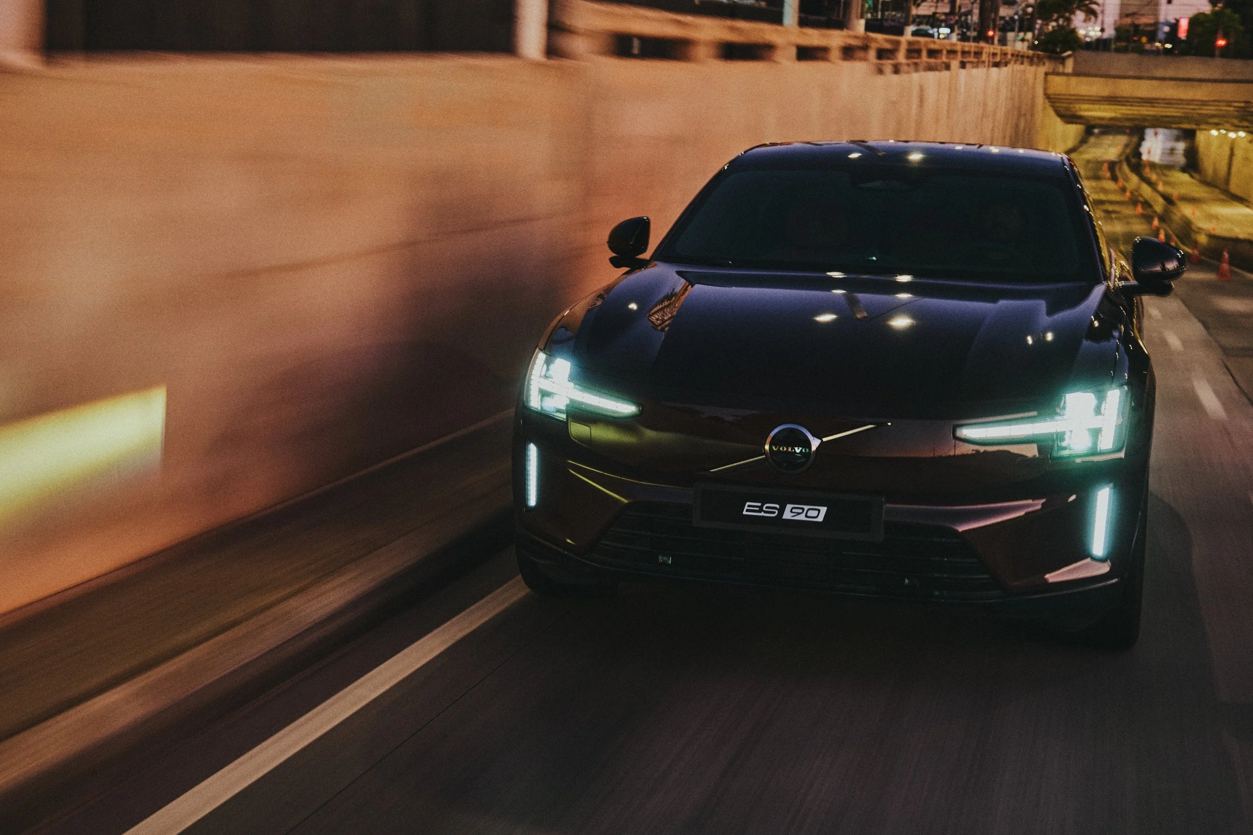 20260719_VOLVO_ES90_GZY__URBANO_181.jpg