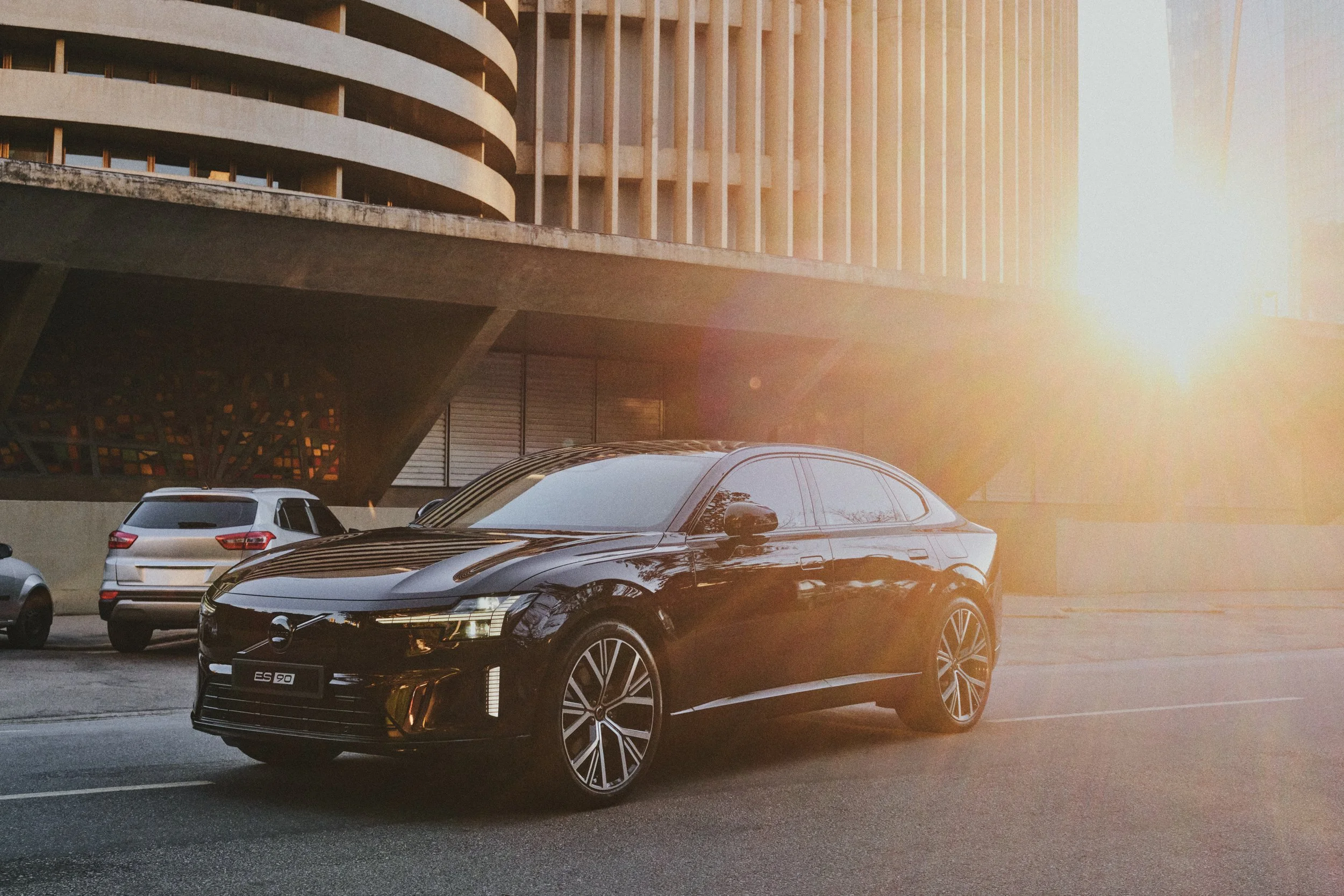 20260719_VOLVO_ES90_GZY__URBANO_620.jpg