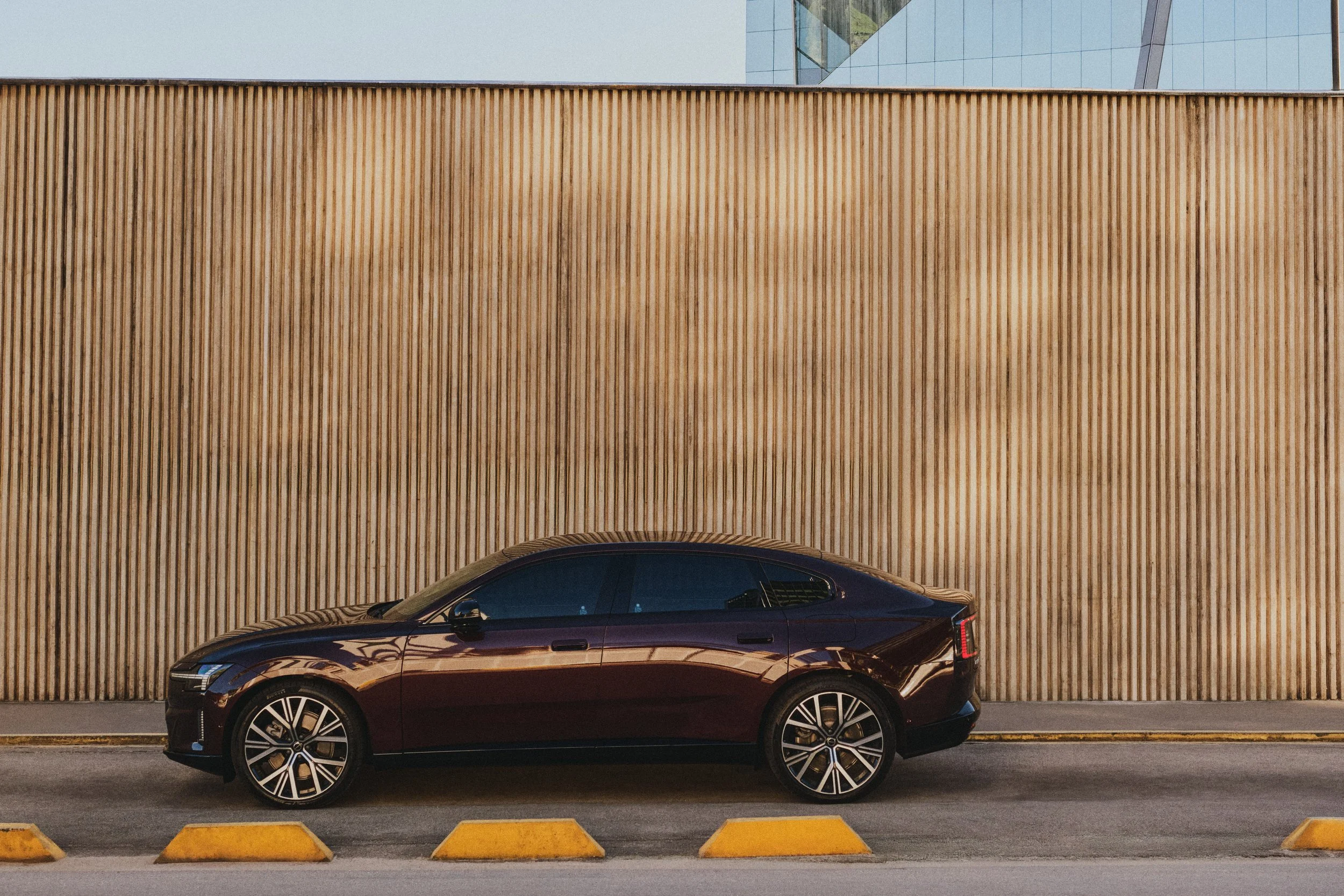 20260719_VOLVO_ES90_GZY__URBANO_841.jpg