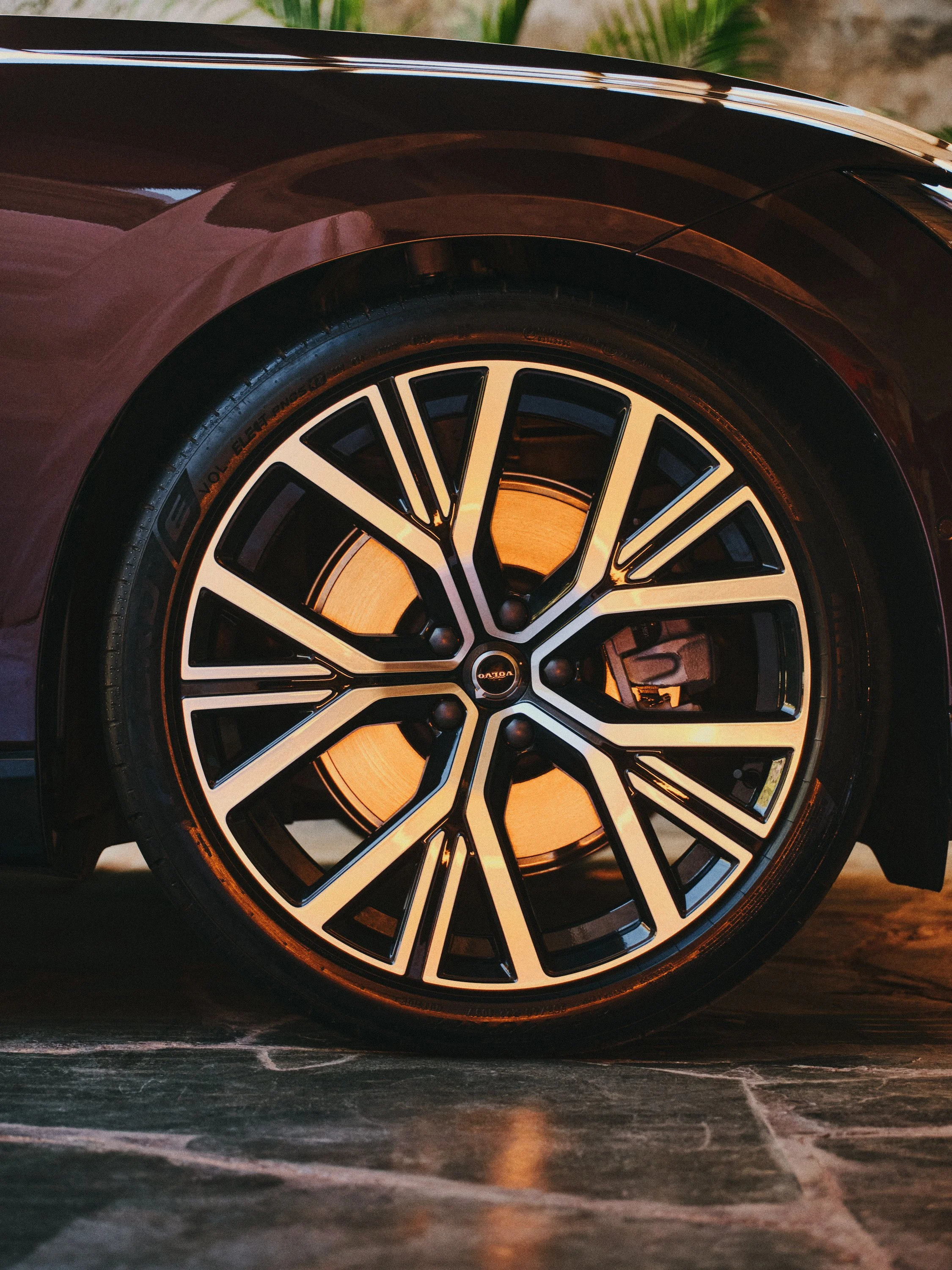 20260721_VOLVO ES90_STUDIO_ 108.jpg