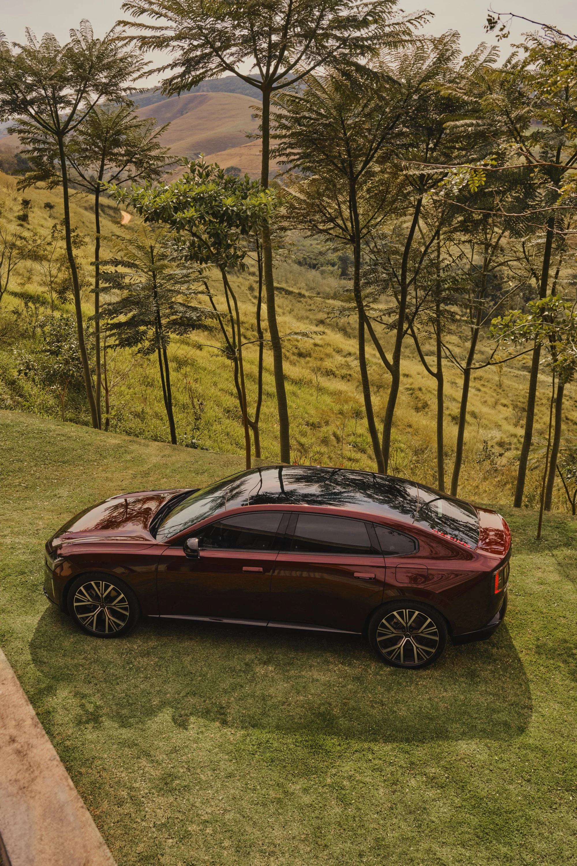 20260724_VOLVO_ES90_GZY__REFUGIO_2780.jpg