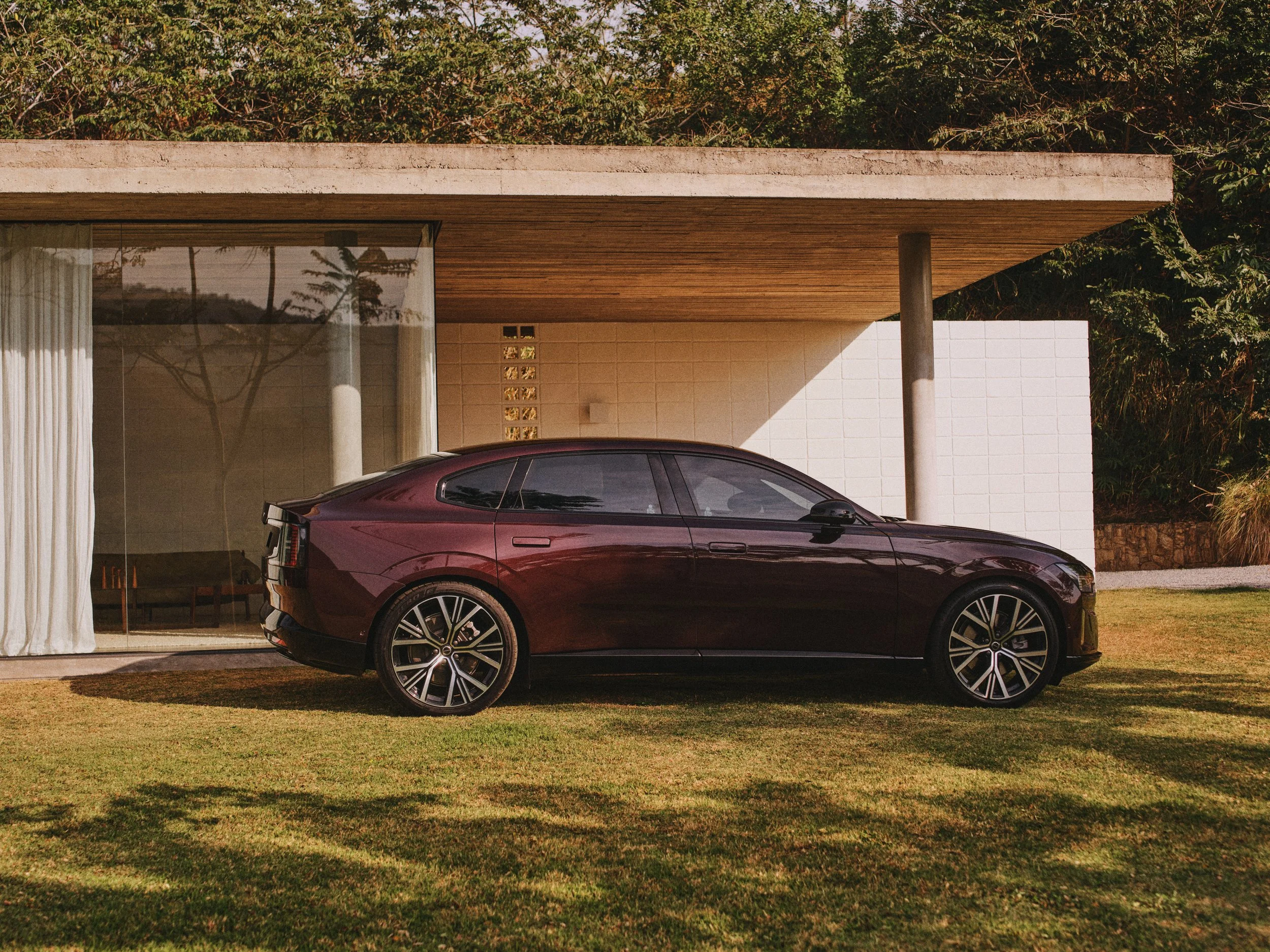 20260724_VOLVO_ES90_GZY__REFUGIO_2974.jpg