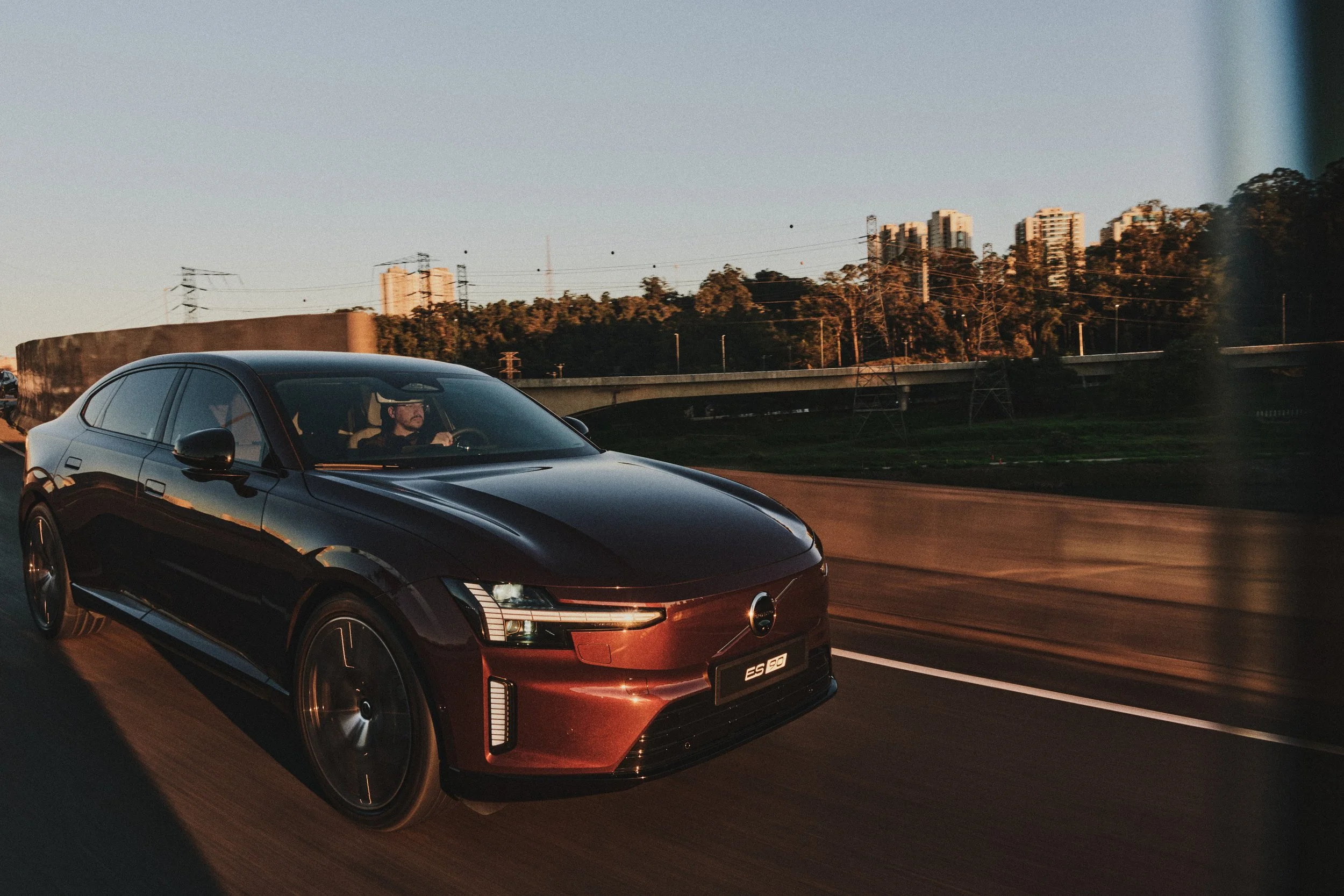 20260719_VOLVO_ES90_GZY__URBANO_402.jpg