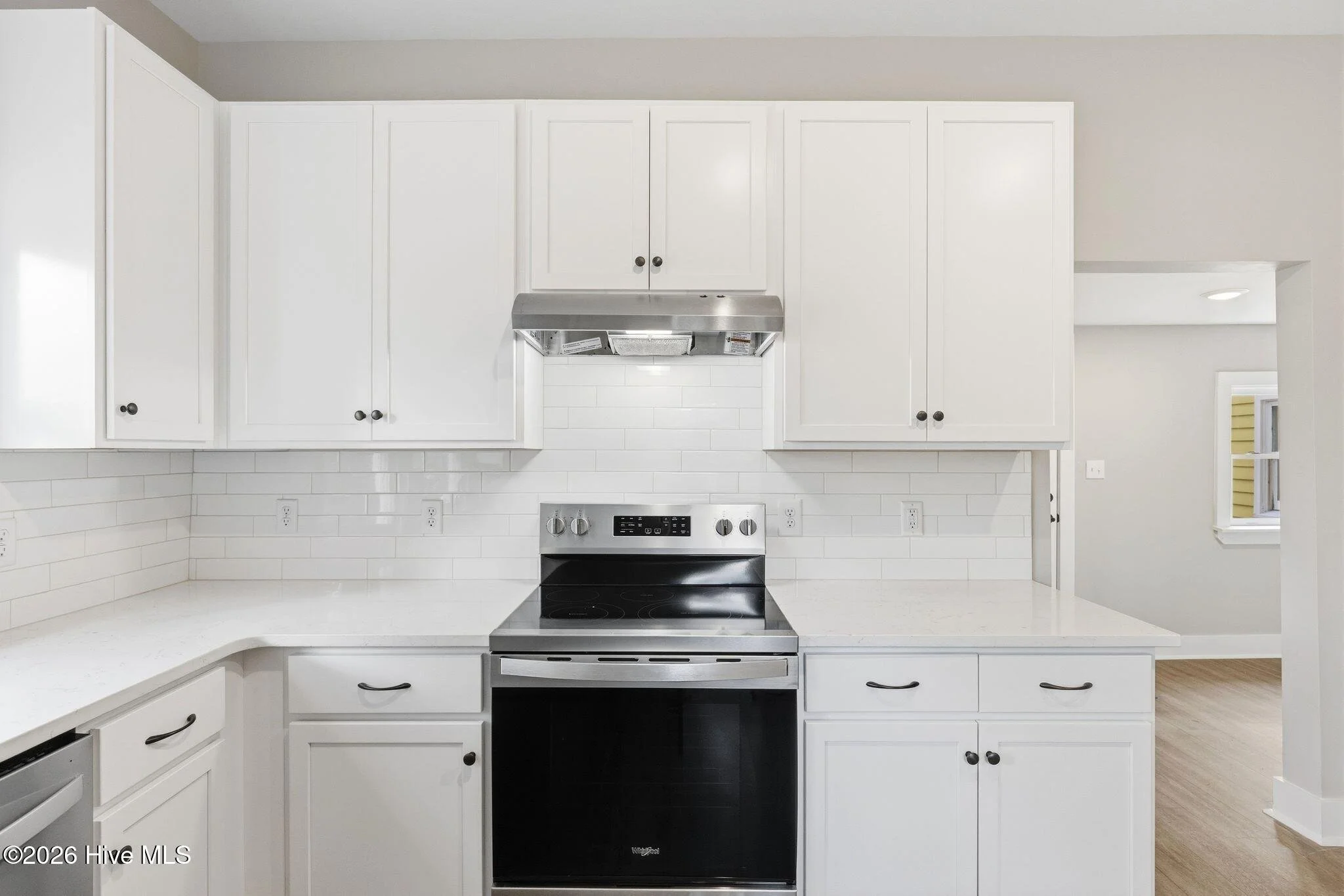 kitchen2.jpg