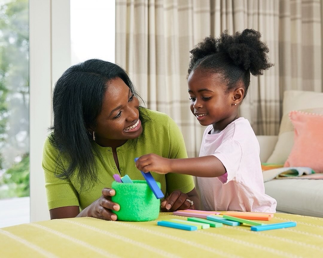 Some fun shoot days for Lovevery. @zan_bergeron on the photo/lighting assist. 
 •
•
•
•
•
#commercialphotograher #commercialphotography #productphotographer #productphotography #advertisingphotography #advertisingphotographer