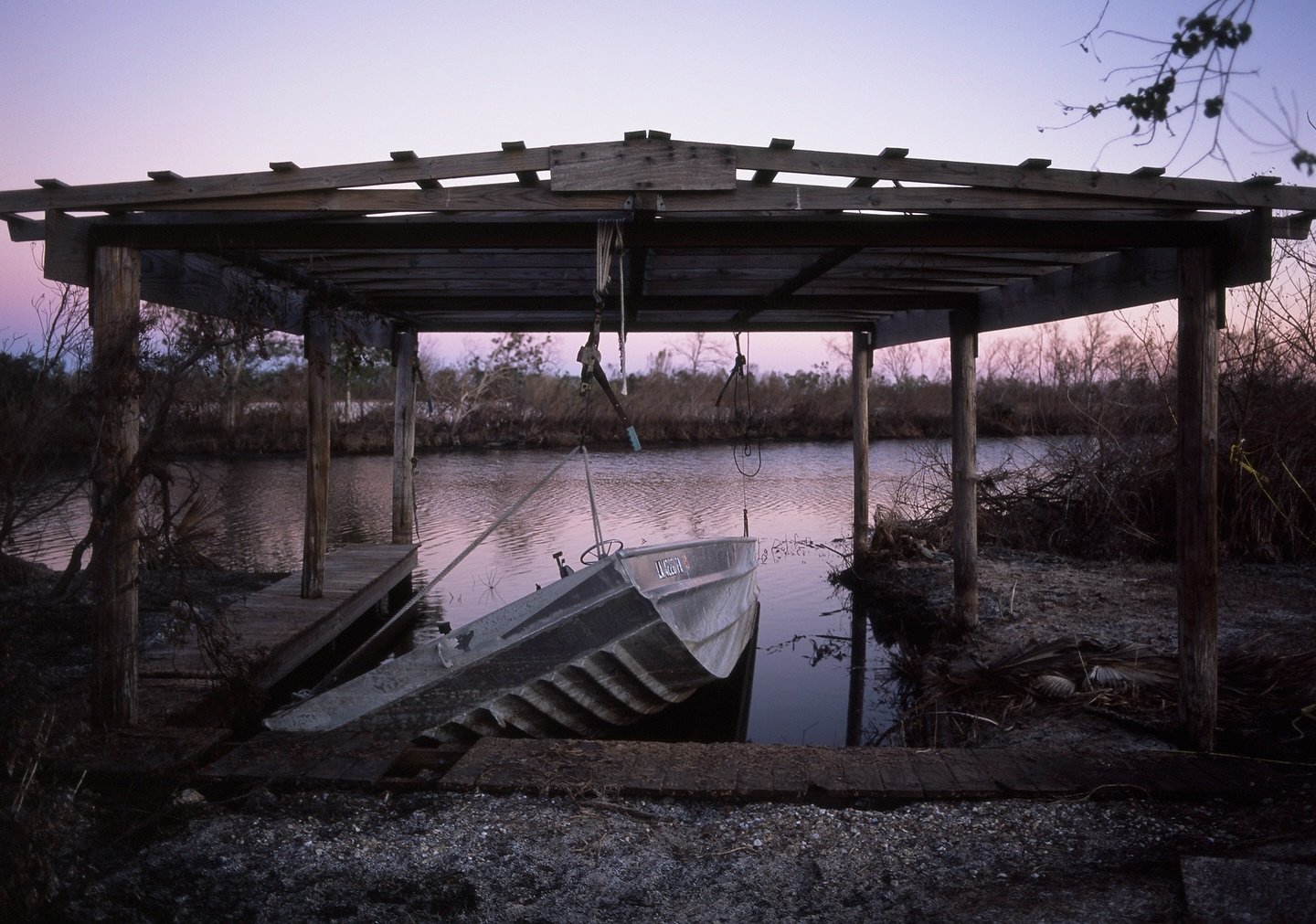 20 years ago I made travel plans with @mondays_off_ to meet her in Alabama and drive to NOLA - would be my first time there. When hurricane Katrina hit, my outbound flight home from NOLA was canceled. But when we heard they were letting people back i