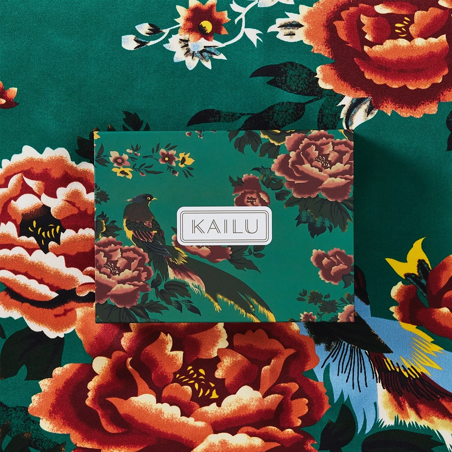 New updates for @kailu_silk. I love shooting for Kailu and their hand-stretched handmade raw silk luxury duvets and products. 
⠀⠀⠀⠀⠀⠀⠀⠀⠀
 
#commercialphotograher #commercialphotography #productphotographer #productphotography #advertisingphotography 