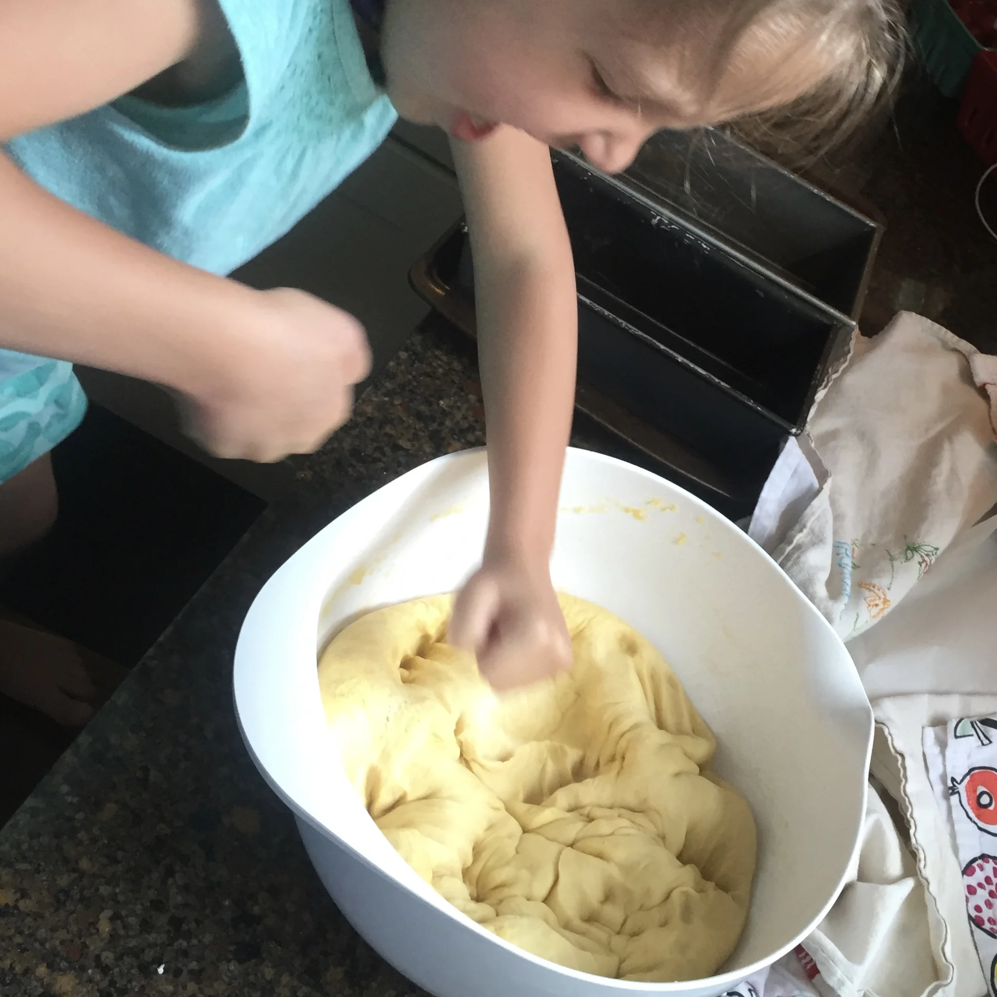 5 fun ways to create science in the kitchen!