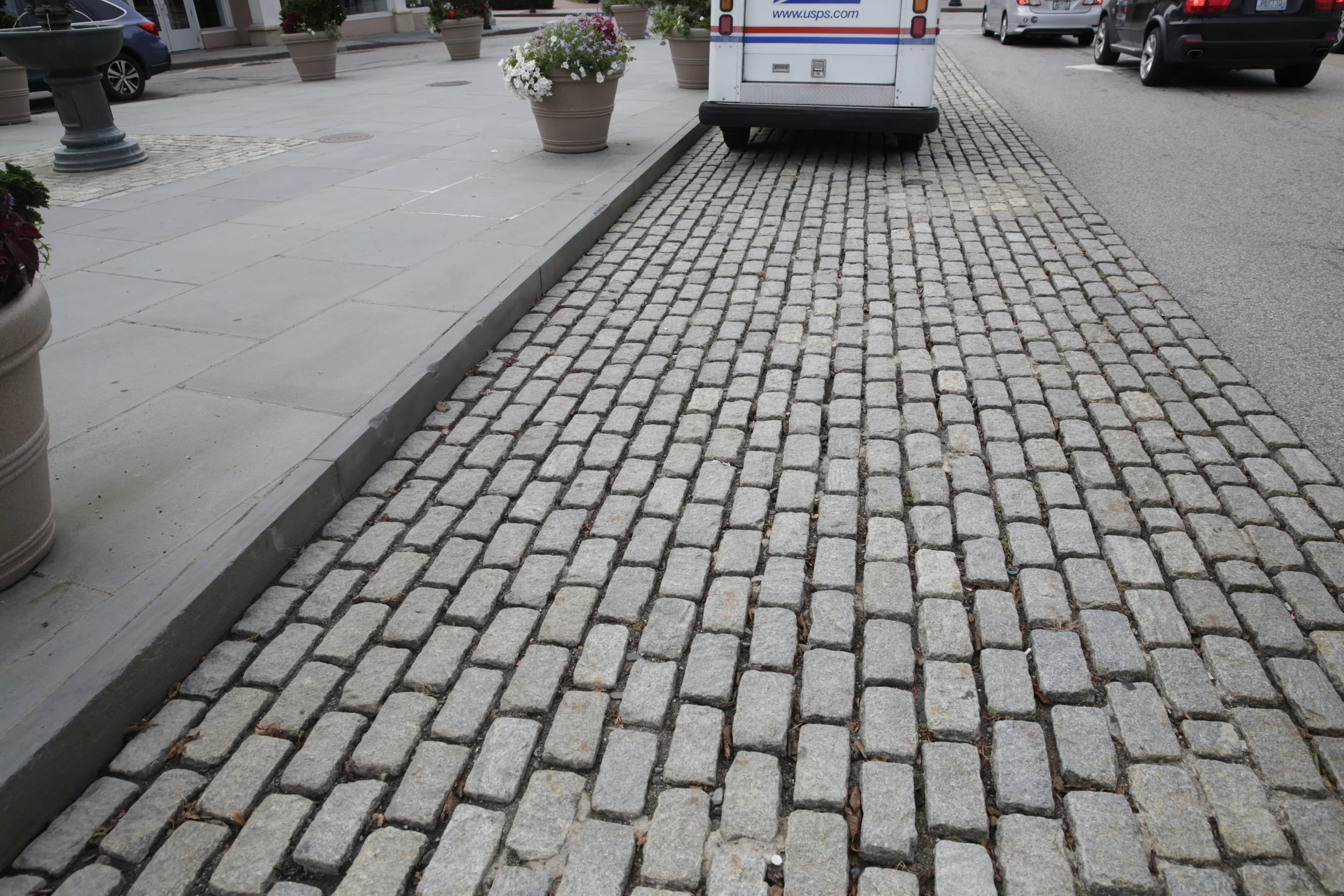 WashingtonSqThamesCobblestones0150.JPG