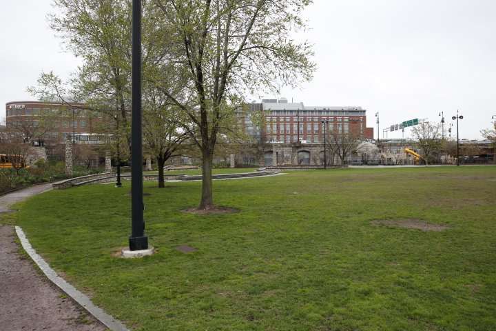 PaulRevereParkSpring0101.JPG