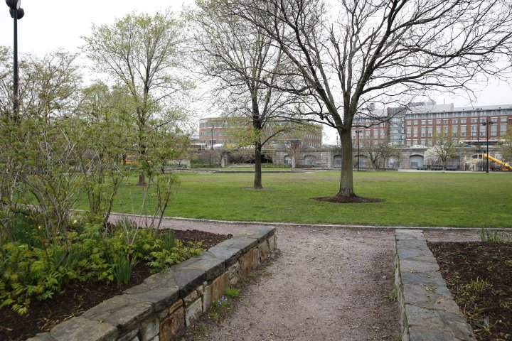 PaulRevereParkSpring0137.JPG