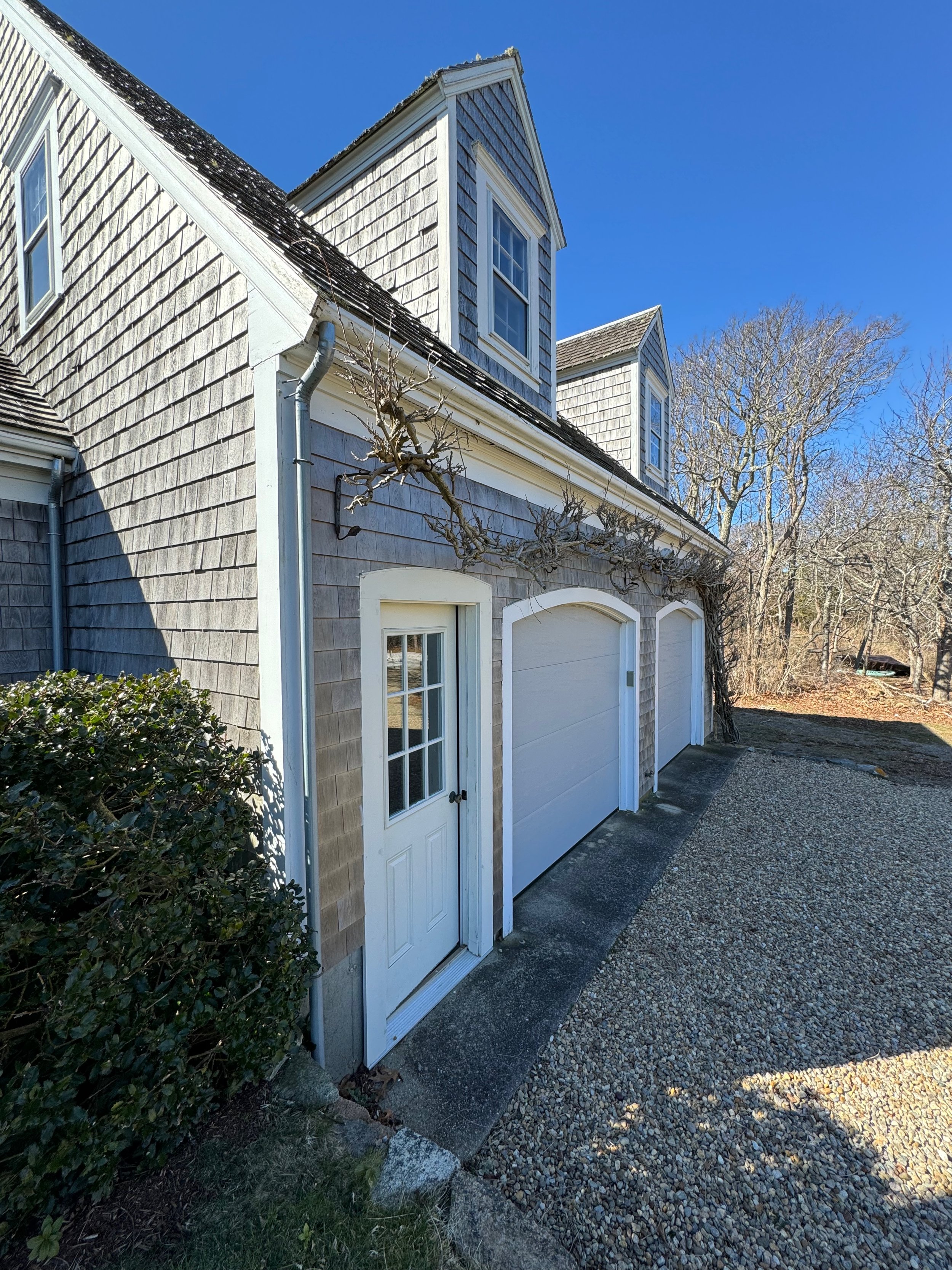 70 Sears Pt Chatham Ext - 37.jpeg