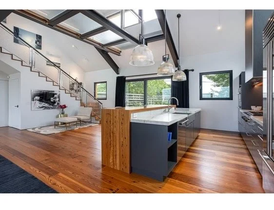 Library - 7 of 7.jpeg