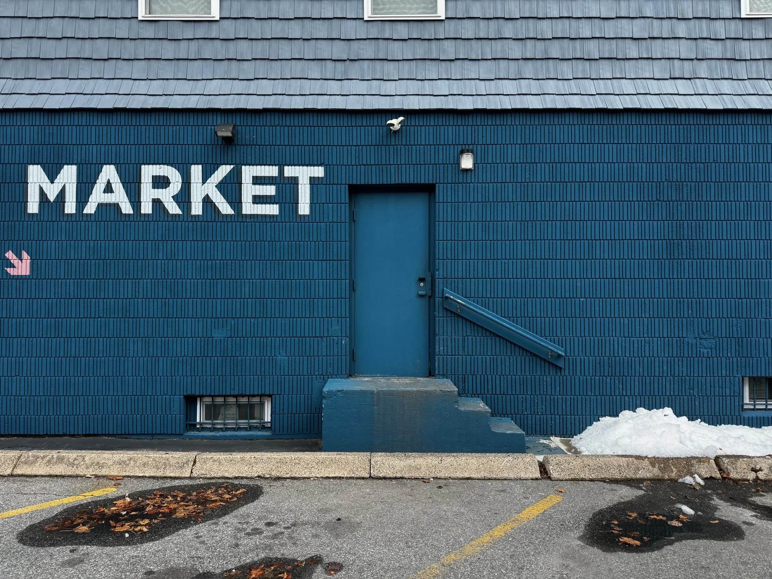 Library - 10 of 12.jpeg