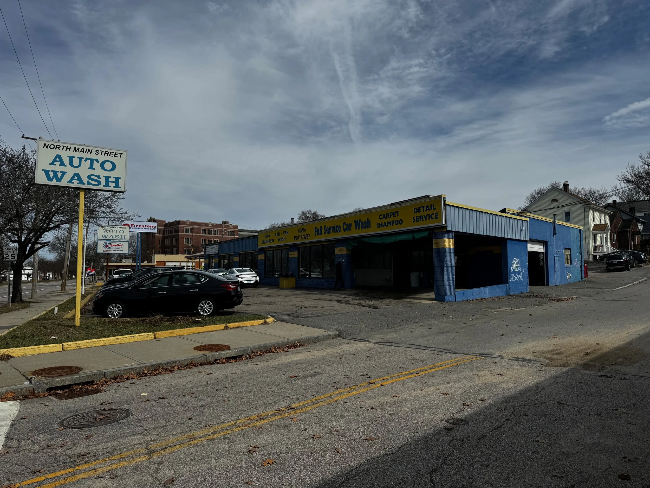 Library - 4 of 8.jpeg