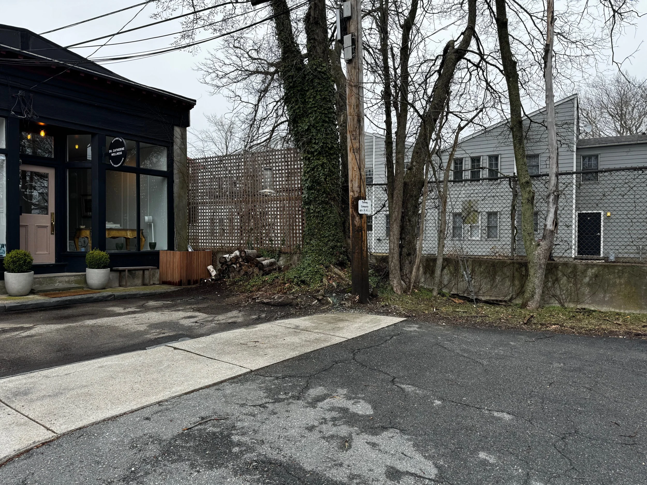 Library - 11 of 16.jpeg