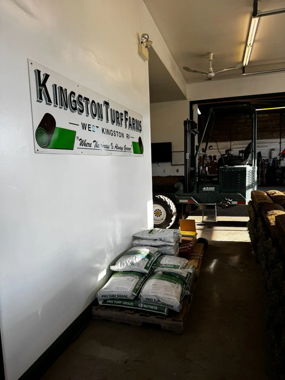 Library - 1 of 84.jpeg