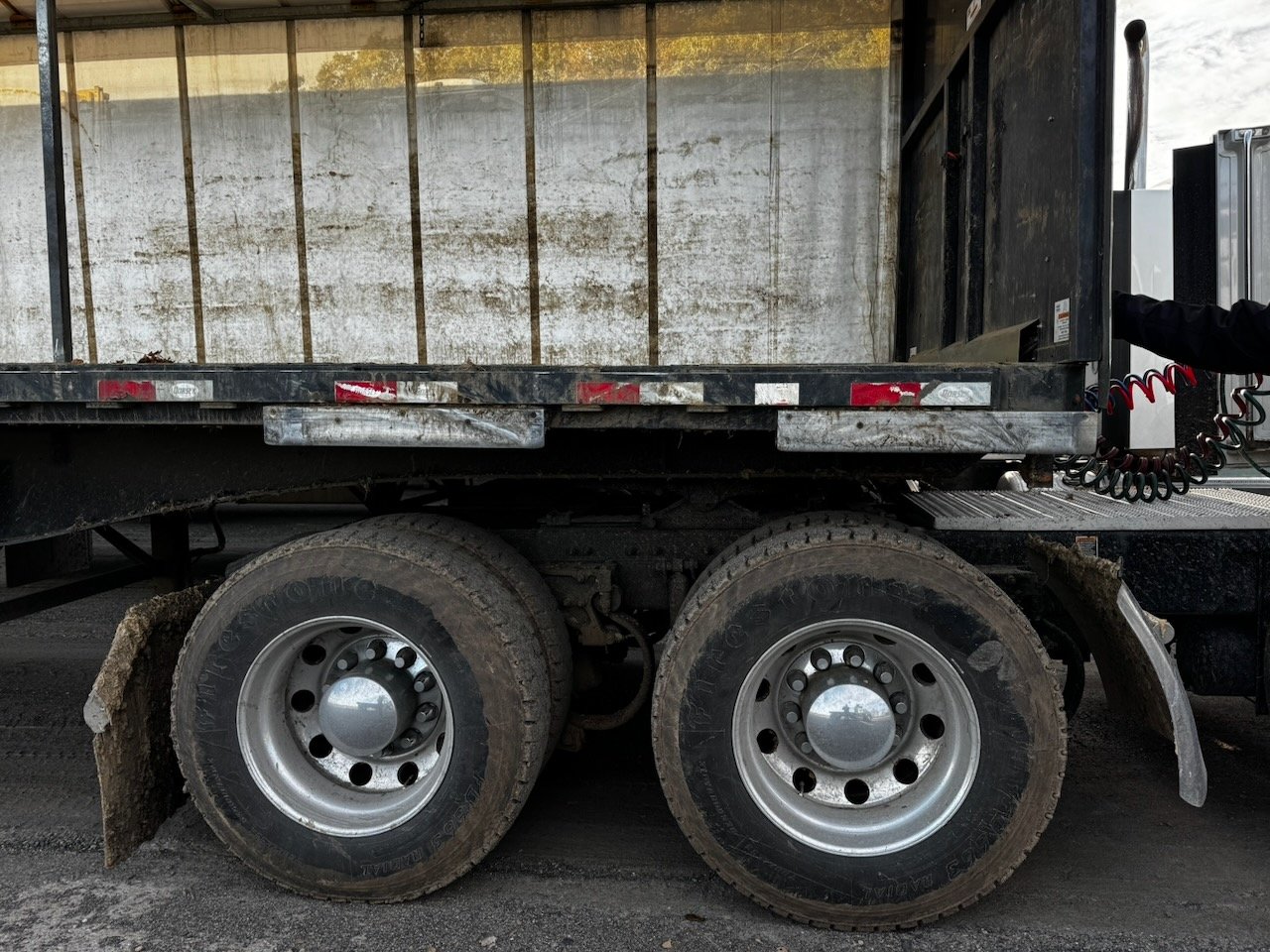 Library - 43 of 84.jpeg