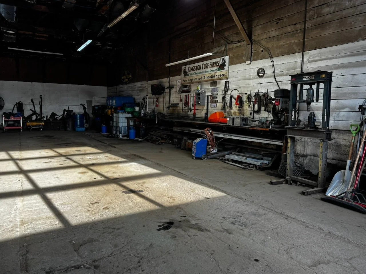 Library - 47 of 84.jpeg