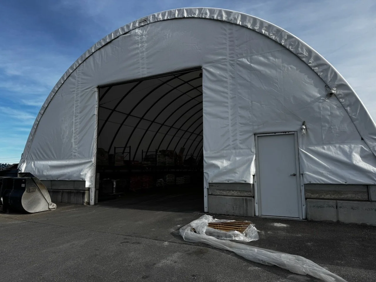 Library - 21 of 37.jpeg